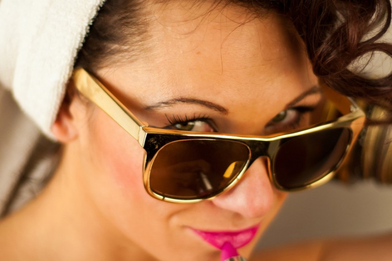 ZBOG OBRVA IZGLEDATE STARIJE! Mnoge Srpkinje prave ovu grešku, a ona vam dodaje godine!