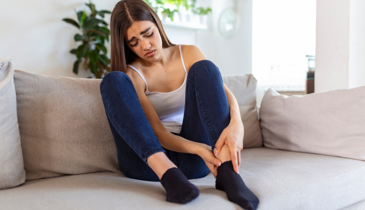 6 NAČINA DA BRZO SMANJITE OTOKE NA NOGAMA I STOPALIMA: Nikako ne zapostavljajte taj simtpom, evo na šta ukazuje!