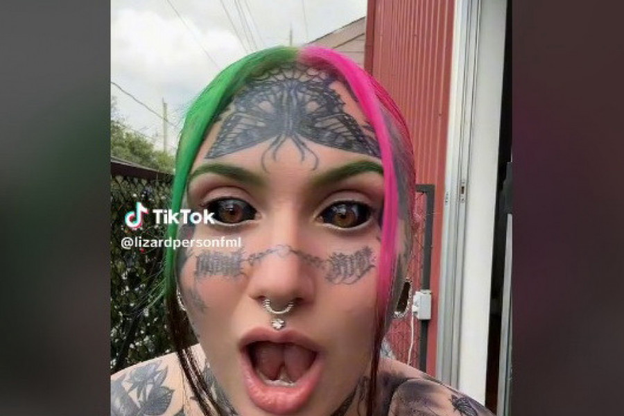 LJUDI ZANEMELI KAD SU VIDELI ŠTA SE KRIJE IZA OVE ŽENE: Svi žele da znaju šta joj se dogodilo! (VIDEO)