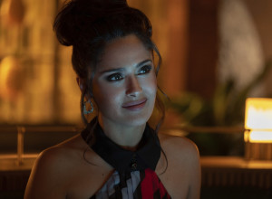 SELMU HAJEK RAZAPELI ZBOG SNIMKA IZ KREVETA I SEDE KOSE: "Ti nisi ista žena", a onda im je čuvena meksička lepotica uzvratila! (VIDEO)