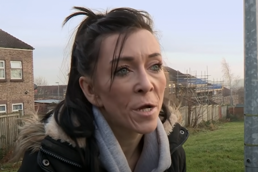 DA LI SE SEĆATE DEVOJČICE KOJU SU SA 12 GODINA ZBOG NABORANOG LICA ZVALI BABA? Bila je mučena, preživela je pakao, a pogledajte kako sada izgleda! (FOTO/VIDEO)