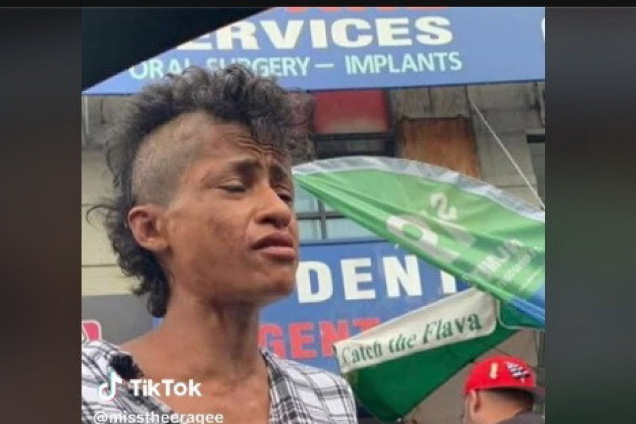 NA ULICI SU ZATEKLI UNAKAŽENU, ZAPUŠTENU ŽENU U RITAMA: Bila je u veoma lošem stanju, zavisna od droge, a onda su shvatili KO JE ONA! (VIDEO)