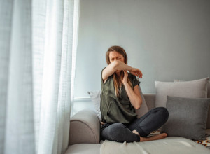 VAŽNO UPOZORENJE ZA SVE TURISTE: Ova opasnost vreba u hotelskim sobama, obratite pažnju na simptome koji mogu ukazati na ozbiljne infekcije! (FOTO)