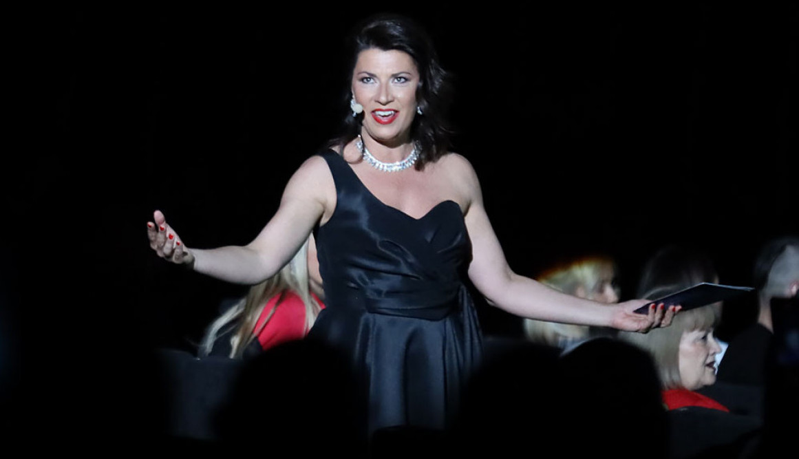 MILENA VASIĆ POKAZALA LICE BEZ ŠMINKE: O ovoj fotografiji svi govore, pominje se jedna stvar! (FOTO)