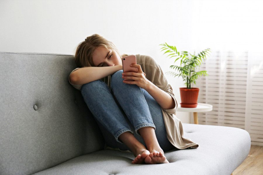 OPREZ! OVO SU SKRIVENI SIMPTOMI DEPRESIJE: Javljaju se u određeno doba dana, a mogu ukazati na ovaj poremećaj (FOTO)