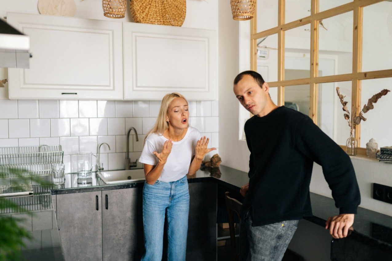 OVO JE NAJTEŽA GODINA BRAKA: Evo kako da rešite krizni period i sačuvate ljubav nakon ove krizne brojke (FOTO)