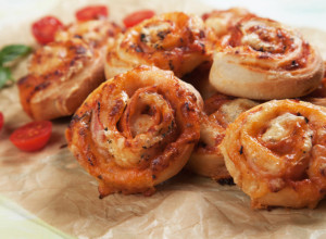 MEKANE I VAZDUŠASTE MINI PICE KOJE ĆETE SMAZATI ZA ČAS! Evo kako da ih jednostavno napravite!