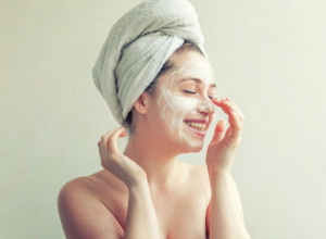 TAJNA MLADOLIKOG IZGLEDA JAPANKI: Maska za lice koja briše bore i neguje kožu (FOTO+VIDEO)