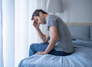 OSEĆAO JE ČUDNO PECKANJE PA JE OTIŠAO KOD LEKARA: Zanemeo je od šoka kad je saznao da ima ozbiljnu zaraznu bolest koju mu je prenela supruga!