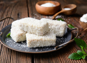 NAOPAKI KOLAČ: Zvuči čudno, ali zaljubićete se u njega na prvi zalogaj!