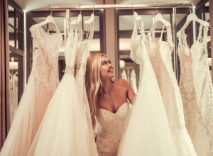 BLIŽI VAM SE VENČANJE, DA LI STE ODABRALE PRAVU HALJINU? Evo šta izbor venčanice govori o vama! (FOTO)