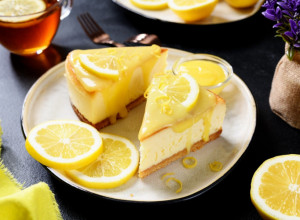 NEODOLJIVA LIMUN TORTA: Nežana i preukusna poslastica koja nikog ne ostavlja ravnodušnim (FOTO)