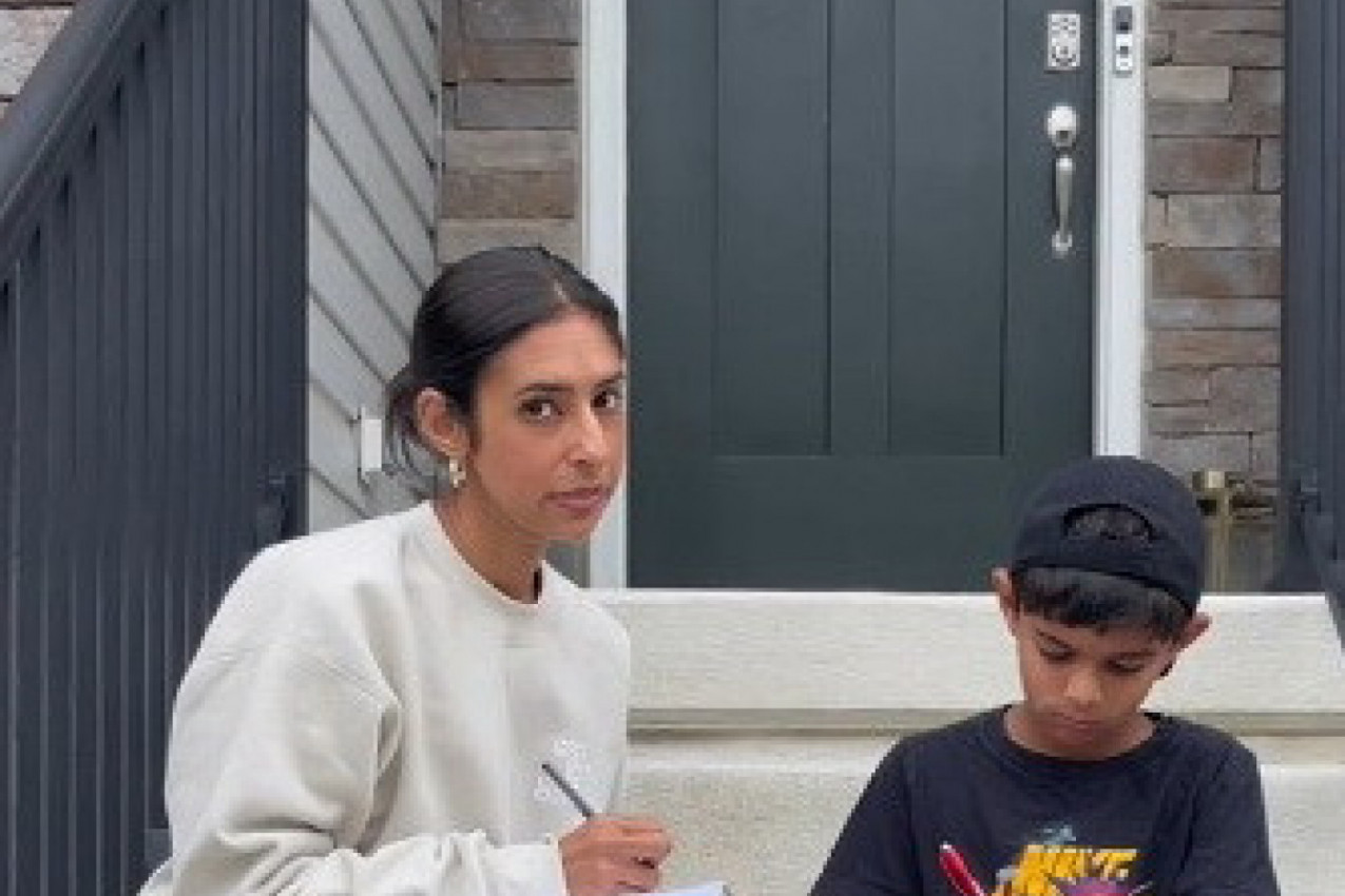 MAJKA OTKRILA KAKO VASPITAVA SINA: Ove njene reči uticaće na svaku njegovu devojku, jedna lekcija je izazvala salve komentara žena (VIDEO)