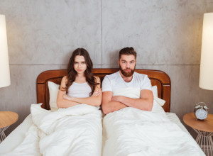 IAKO SU RAZVEDENI, ON NE ODUSTAJE OD JEDNE STVARI: Dolazi kod nje pod izgovorom da želi da vidi zajedničko dete, a iza toga se krije nešto drugo!