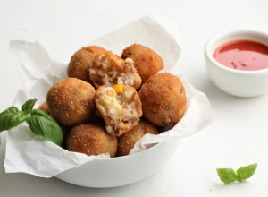 KROKETI OD KROMPIRA SA KAČKAVALJEM: Zalogaji u kojima ćete uživati (FOTO)