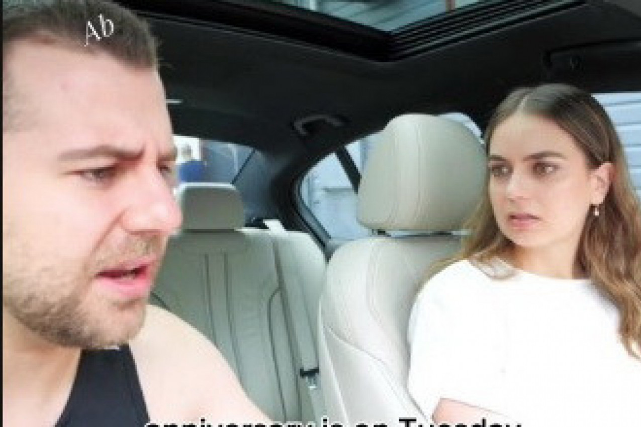 ŽELEO JE DA SE NAŠALI SA SUPRUGOM, A ONDA JE USLEDIO  HLADAN TUŠ: Izgovorila je nešto što ga je dovelo do suza, a pogledajte o čemu se radi! (VIDEO)