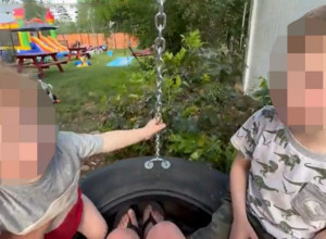 DVA DEČAKA U KANDŽAMA RETKE BOLESTI: Porodični gen koji nose gori je od najvećeg prokletstva, a kada vidite o čemu je reč zastaće vam knedla u grlu! (FOTO)