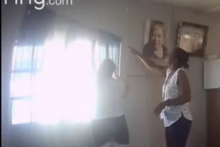OVAKVO KREČENJE JOŠ NISTE VIDELI: Sve je počelo od prozora, a onda je cela soba za par sekundi bila pod farbom (VIDEO)