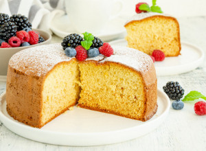 BAKIN RECEPT ZA PATIŠPANJ ALI BEZ GLUTENA: Starinski kolač na moderan način koji miriše na detinjstvo