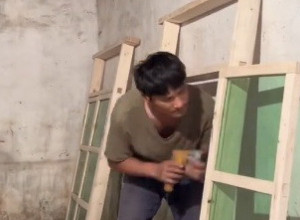 KUPIO JE STARU, TROŠNU KUĆU I ZA MANJE OD 3 MESECA OD NJE NAPRAVIO DOM IZ SNOVA: Ovaj mladić je sve napravio sam, a rezultat će vas oduševiti (VIDEO)