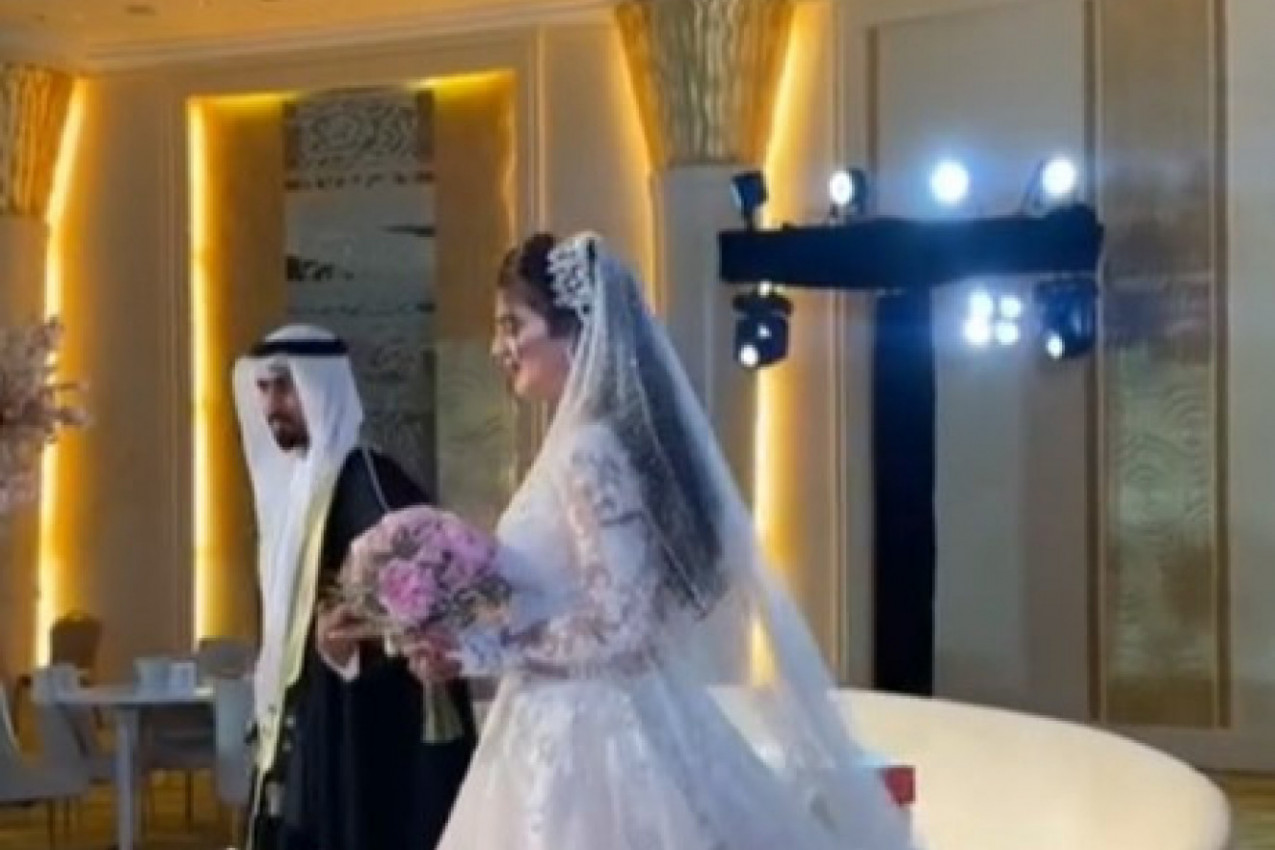 "MUŽ NA MENE TROŠI 2 MILIONA EVRA MESEČNO": Domaćica iz Dubaija se pohvalila luksuznim životom pa dočekana žestokim osudama, komentari se samo nižu (VIDEO)