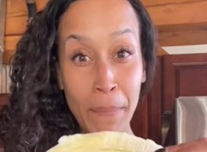 POSLE OVE MASKE NEĆE VAM TREBATI BOTOKS: Jedna namirnica iz kuhinje briše bore s lica očas posla (VIDEO)