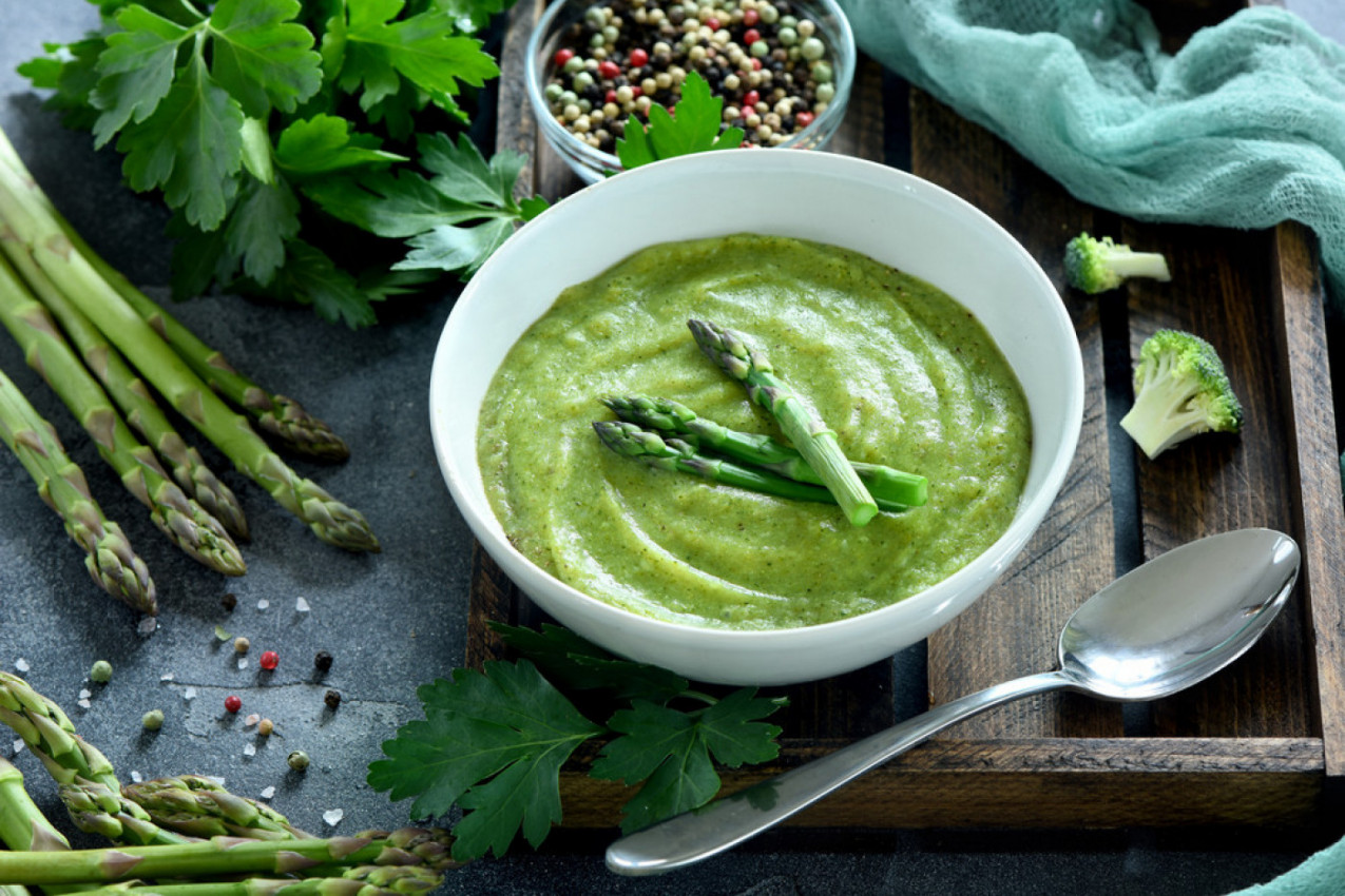 KREMASTI POTAŽ OD ŠPARGLI: Obilje zdravlja, ukusa i mirisa je na dohvat ruke!