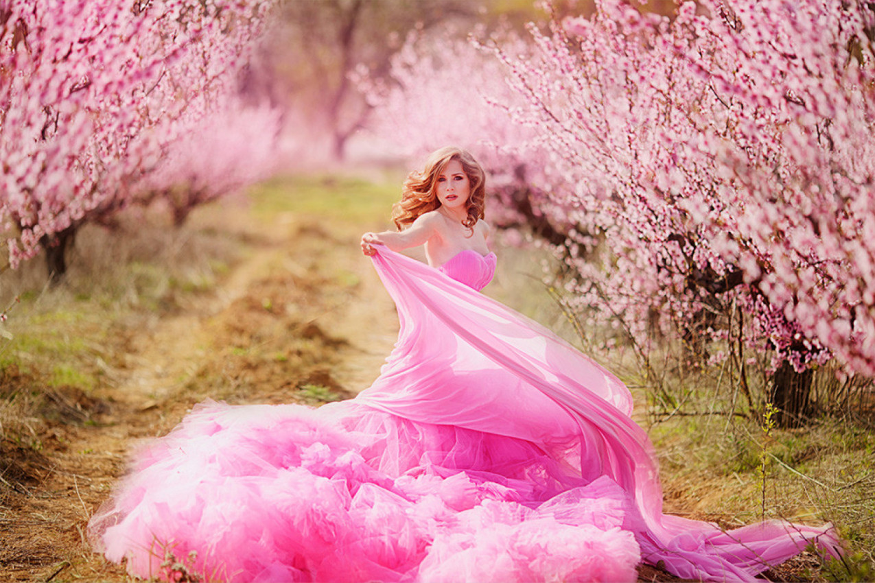 ROĐENI U OVA ČETIRI HOROSKOPSKA ZNAKA VERUJU DA IH LJUBAV ČEKA IZA ĆOŠKA: Večiti romantici Zodijaka (FOTO)