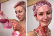 NAPRAVILA JE SMESU OD JEDNE NAMIRNICE I OFARBALA KOSU U ROZE: Rezultat koji je dobila oduševio je sve žene na internetu! (VIDEO)