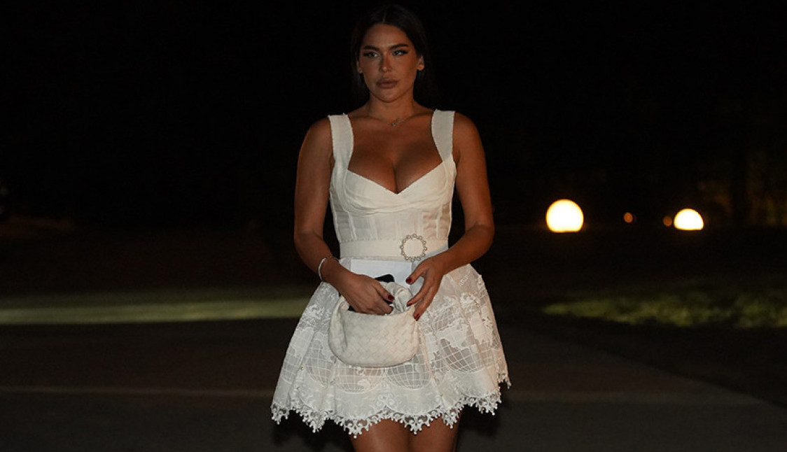 MARINA VISKOVIĆ VIŠE NE IZGLEDA OVAKO: Pevačica napravila drastičnu promenu o kojoj svi govore (FOTO)