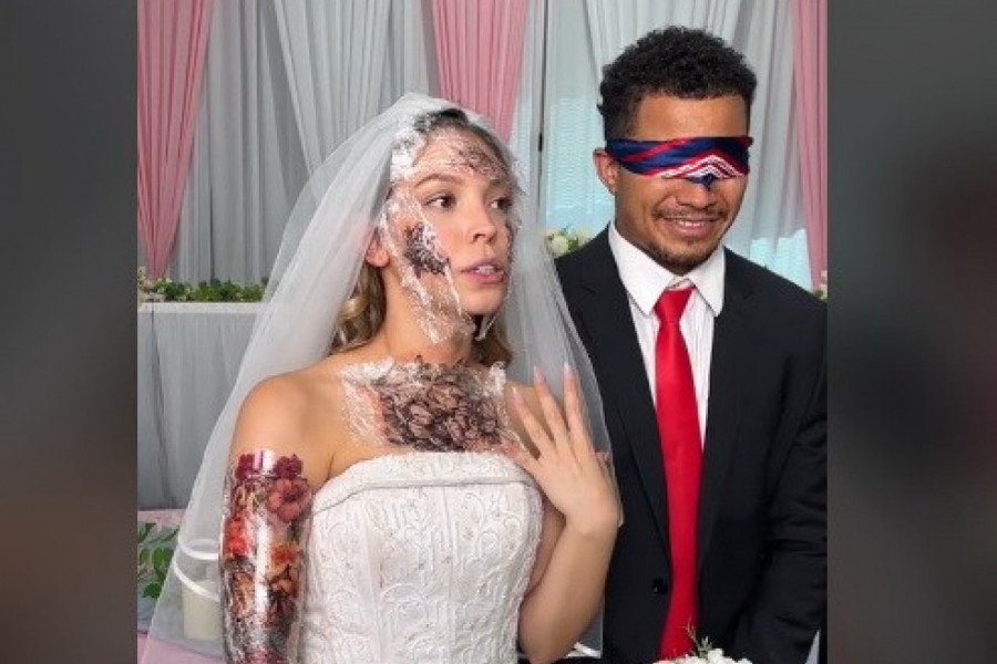 MLADOŽENJA JE SKINUO POVEZ SA OČIJU I ŠOKIRANO GLEDAO U NEVESTU: Čovek se uhvatio za glavu ne verujući šta je uradila sa sobom, malo je falilo da otkaže venčanje! (VIDEO)