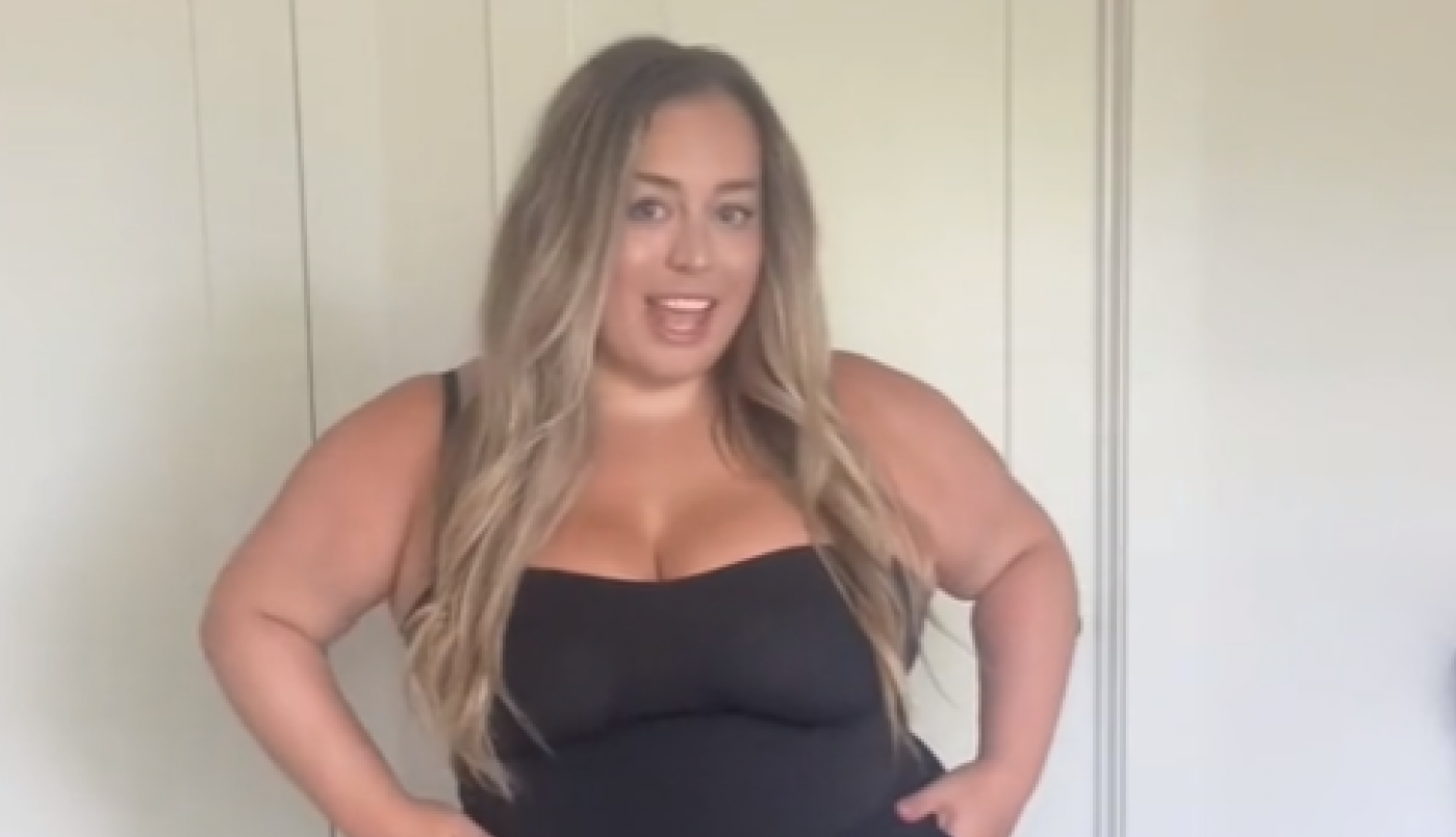 ONA IMA 30 GODINA I NIKADA NIJE IMALA DEČKA: "Sposobna sam da živim sama, život je preda mnom" (VIDEO)