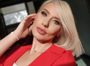 OVAJ DETALJ O MARIJI VELJKOVIĆ NIKO NIJE ZNAO: Voditeljka fotografijom otkrila zanimljivu informaciju o svom poreklu, ko bi rekao? (FOTO)