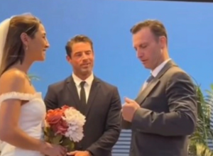 NEVESTA JE JAVNO PONIŽENA NA SOPSTVENOM VENČANJU: Nesrećnica je samo prebledela, oči su joj bile pune suza, nije mogla da veruje šta joj je muž priredio! (FOTO+VIDEO)