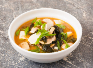 KAKO SE PRAVI MISO SUPA: Evo zašto je tradicionalno japansko jelo osvojilo svet (FOTO)