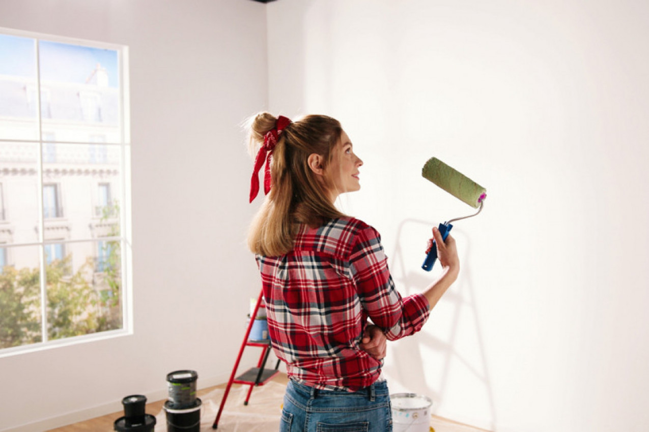 ZIDOVI SU VAM PRLJAVI I SIVI A NEMATE PARA ZA KREČENJE: Tanja predlaže da pomešate dva jeftina sastojka, biće čisti i beli kao novi (VIDEO)