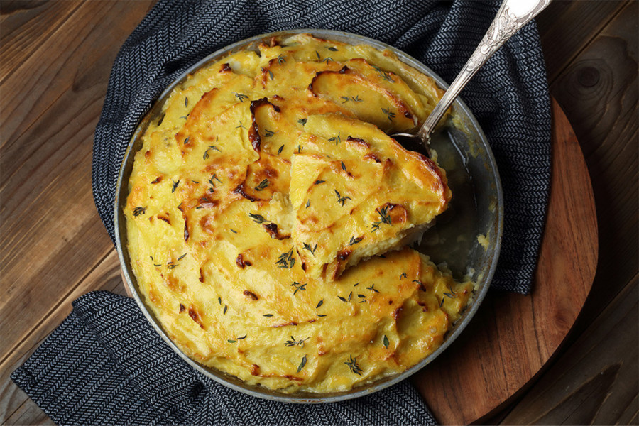 DA LI STE PROBALI IZLIVENU KROMPIRUŠU: Savršena za doručak, pravi se očas posla, a može da se ponese i na posao! (FOTO)