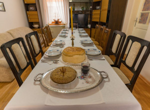 NAJLEPŠE ČESTITKE ZA SLAVU: Evo kako da domaćinima iskažete želje na njihov poseban dan (FOTO)