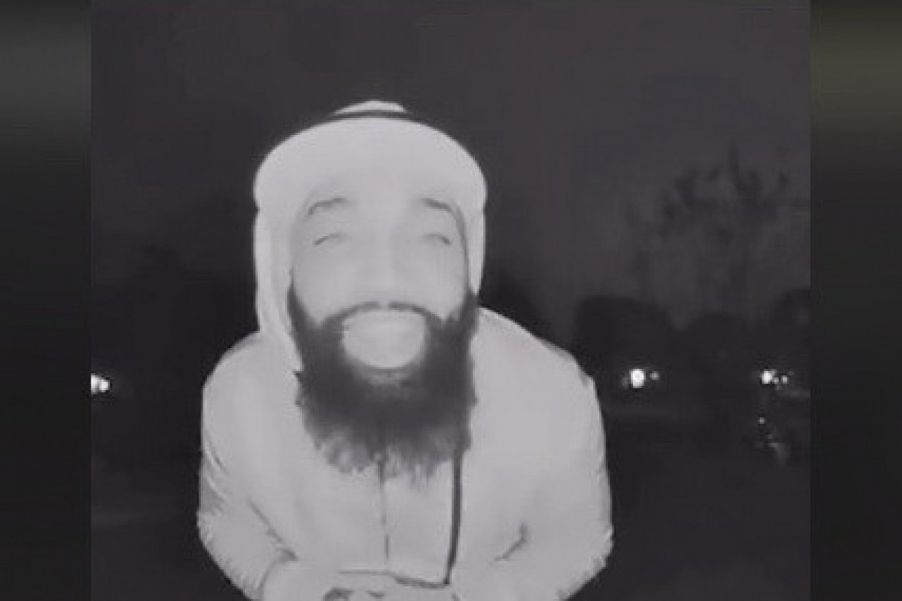 BRUTALNO JE OSTAVIO DEVOJKU I RUGAO JOJ SE NA VRATIMA NJENE KUĆE: Usledio je preokret kakvom se niko nije nadao! (VIDEO)