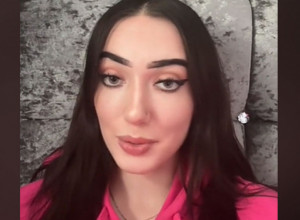 PRODAJE FOTOGRAFIJE SVOJIH STOPALA I OD TOGA LAGODNO ŽIVI: "Za ovaj posao potrebna je samo jedna stvar, ALI NISU SVI SPREMNI NA TO" (VIDEO)