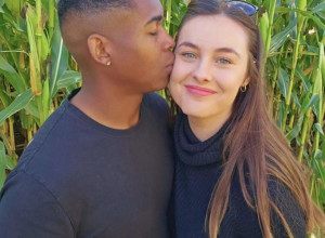 "ČEKALA SAM PRVU BRAČNU NOĆ DA BIH IMALA ODNOSE": Devojka je nevina bila do svadbe i otkrila sve detalje ovog iskustva (FOTO)