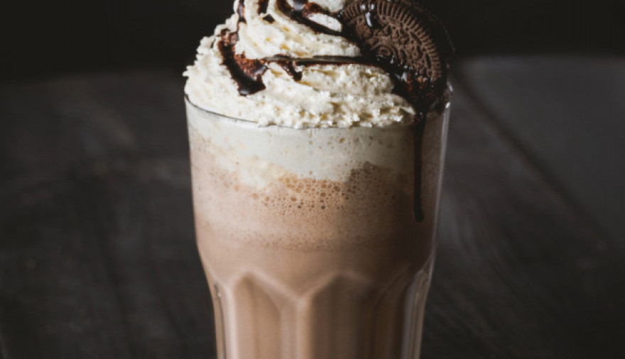 EVO KAKO DA NAPRAVITE PLAZMA ŠEJK BEZ SLATKE PAVLAKE: Potrebna su vam samo 3 sastojka (FOTO)