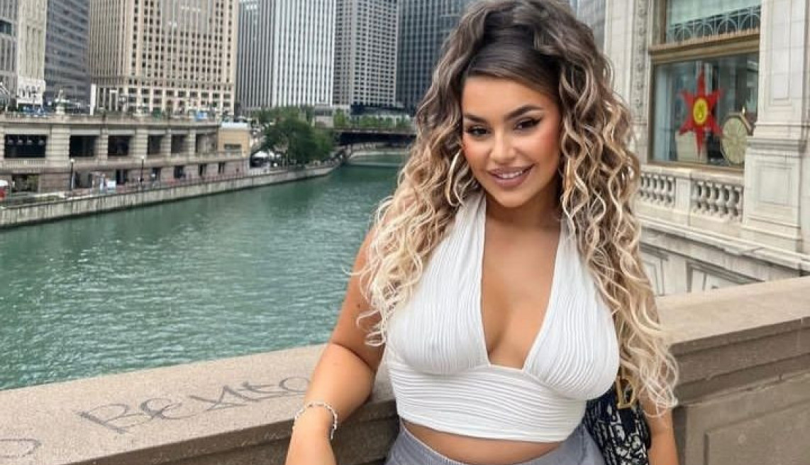 ATRAKTIVNA NIŠLIJKA ZALUDELA AMERIKANCE BUJNIM OBLINAMA: Venčala se putem vize, a sada uživa u luksuzu sa ovim muškarcem! (VIDEO)