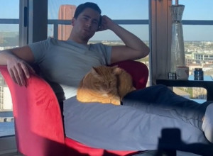 SPASIO JE BOLESNOG MAČKA IZ AZILA: Nije ni slutio šta će mu uraditi posle samo 6 meseci! (VIDEO)