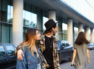 NEKO VAM JE POZNAT, A NE ZNATE ODAKLE? Stručnjaci objašnjavaju ovu pojavu i evo zašto je to tako!