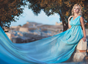 GRČKI HOROSKOP ZA DECEMBAR 2023. OTKRIVA: Ova 4 znaka osetiće snažno retrogradno kretanje Merkura koji će im pomrsiti konce (FOTO)