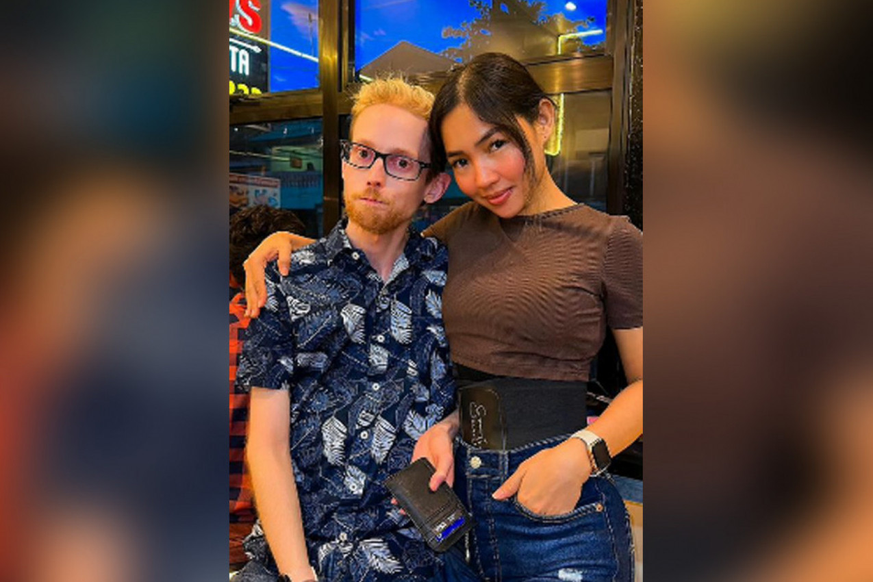 "LUTKO, ZAR NISI MOGLA DA NAĐEŠ NEKOG LEPŠEG": Par trpi kritike na svakom koraku, čak je i njegova porodica  bila sumnjičava! (VIDEO)