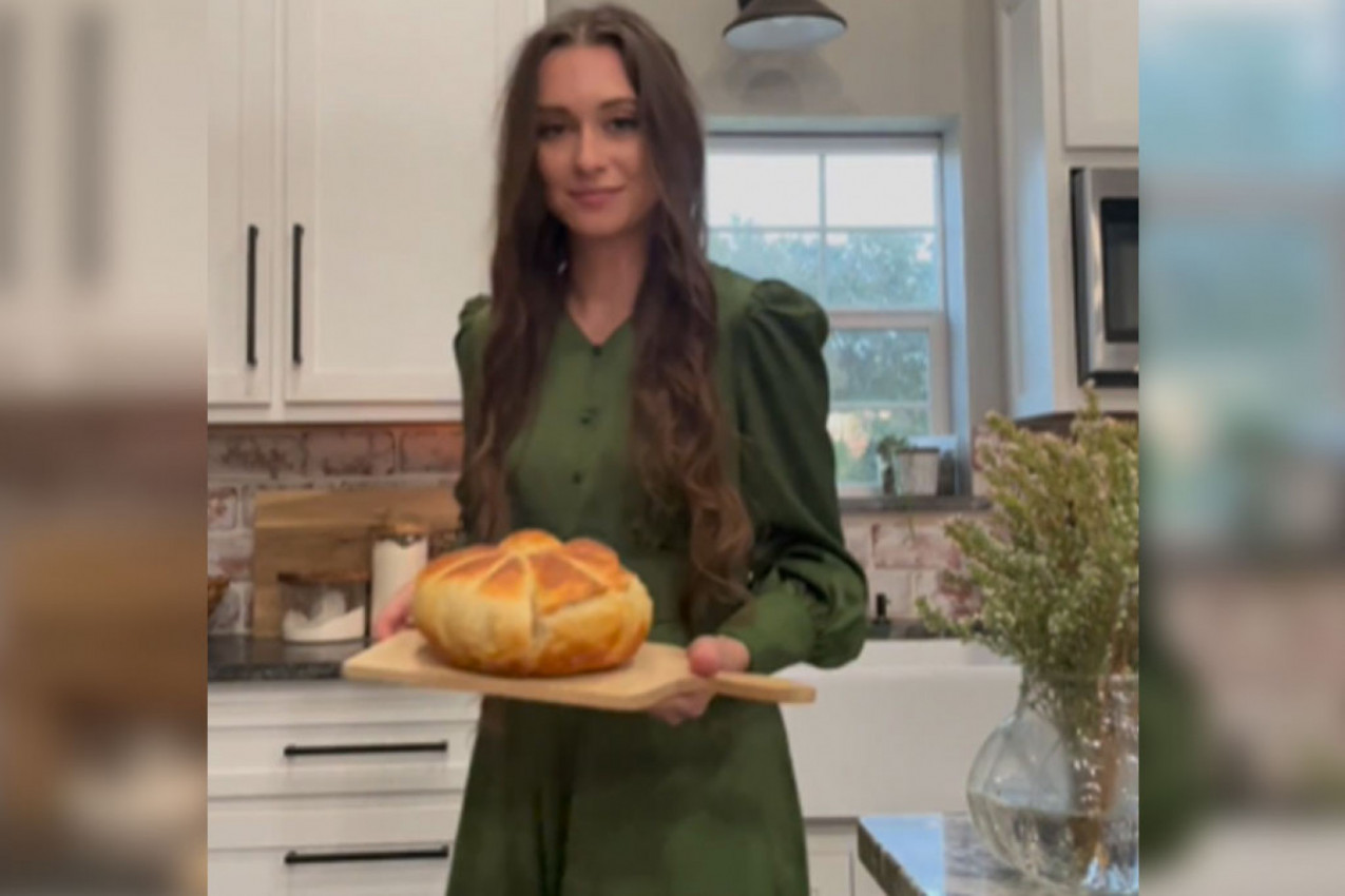 NAPUSTILA JE KARIJERU U GRADU DA BI KUVALA I MUZLA KOZE NA FARMI: "Moja je dužnost da brinem o mužu, uživam u ulozi domaćice" (FOTO+VIDEO)