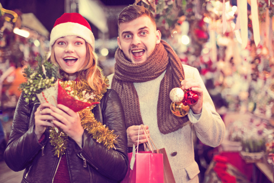 NOVOGODIŠNJE UKRAŠAVANJE DOMA ZA SVEGA 2.000 DINARA: Moguće je, evo i kako! (FOTO)
