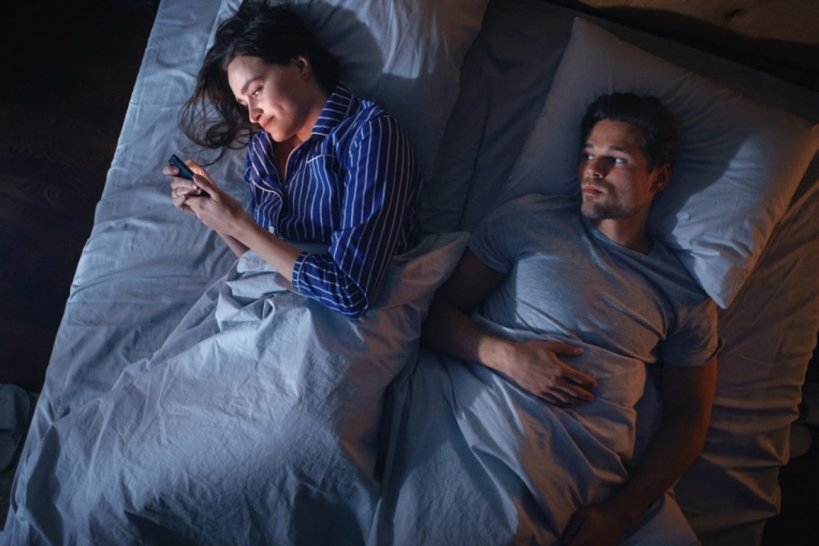 SUMNJATE DA VAS PARTNER VARA? Ovih 5 stvari na to ukazuju! (FOTO)